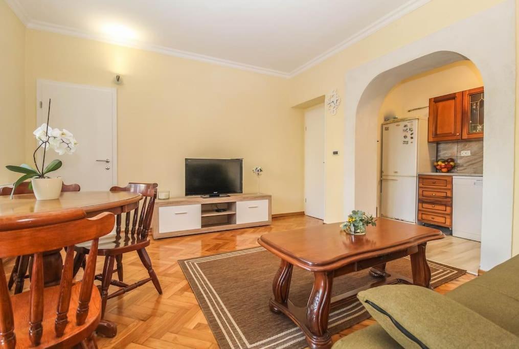 Apartment Veronika *